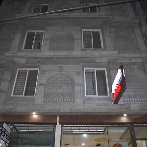 Fortville Hotel